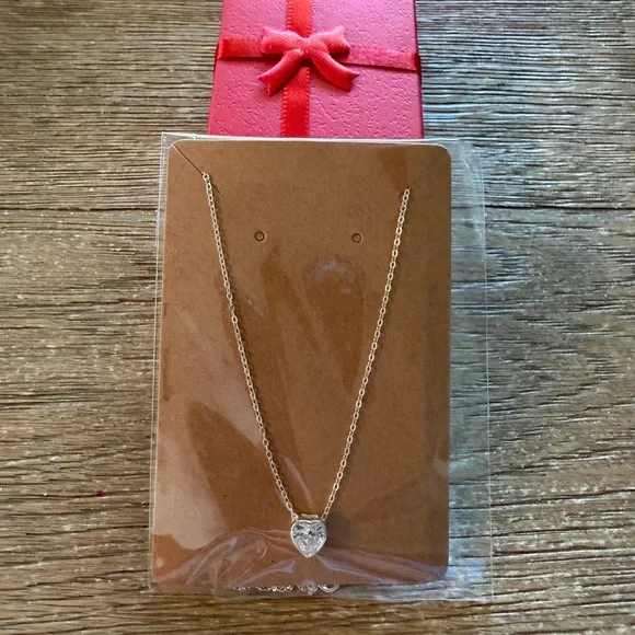 925 Sterling Silver Necklace with Crystal Heart Pendant - Picture 3 of 8